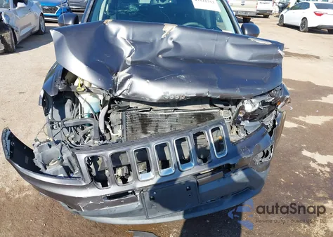 2016 Jeep Compass High Altitude Edition z USA, uszkodzony, nr VIN 1C4NJCEA9GD676987